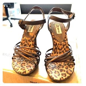 Leapard high heels